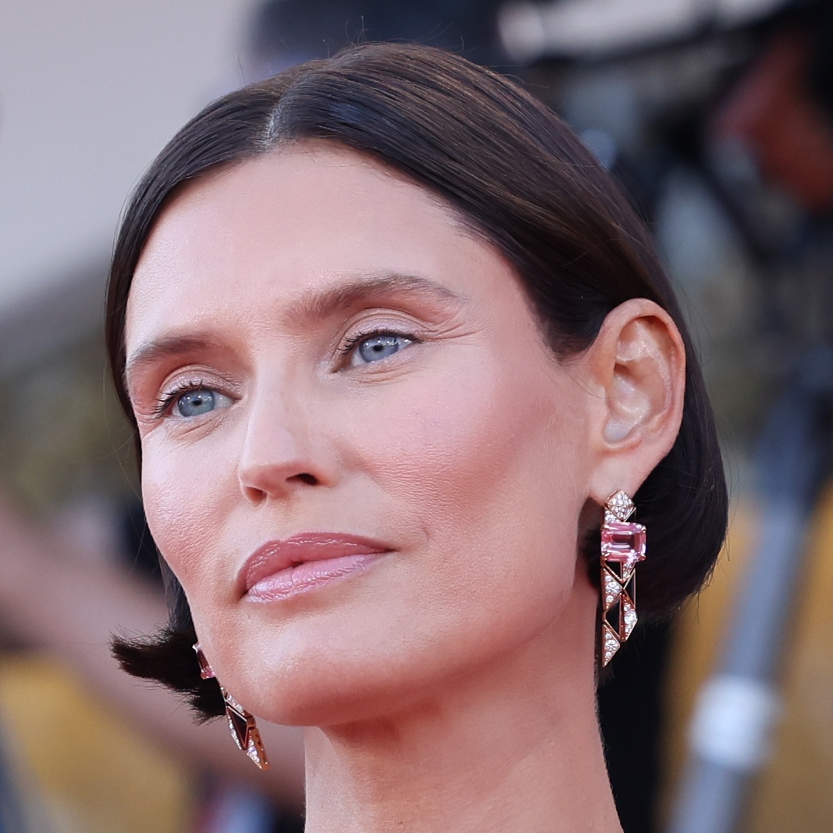 Venezia 2026: l’eleganza radiosa di Bianca Balti e l’apoteosi del 'Clean Look' con Clé de Peau Beauté - BEAUTYTEST - La bellezza approvata da Annalisa Betti